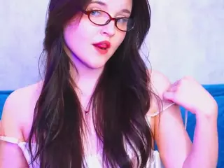 udelabirchfield's Live Sex Cam Show
