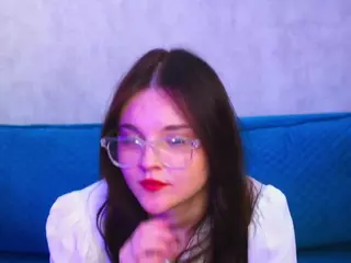 udelabirchfield's Live Sex Cam Show