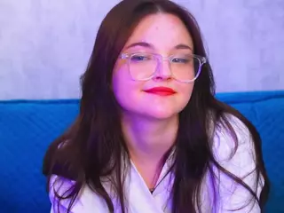 udelabirchfield's Live Sex Cam Show