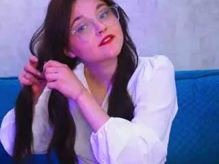 udelabirchfield's Live Sex Cam Show