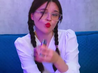 udelabirchfield's Live Sex Cam Show