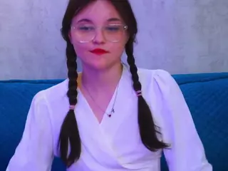 udelabirchfield's Live Sex Cam Show