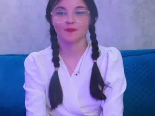 udelabirchfield's Live Sex Cam Show