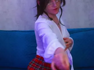 udelabirchfield's Live Sex Cam Show