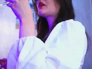 udelabirchfield's Live Sex Cam Show