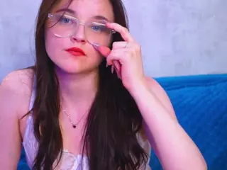udelabirchfield's Live Sex Cam Show