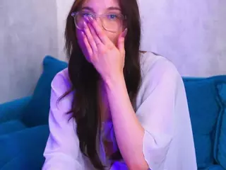 udelabirchfield's Live Sex Cam Show