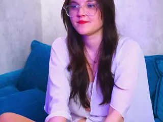 udelabirchfield's Live Sex Cam Show
