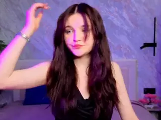 udelabirchfield's Live Sex Cam Show