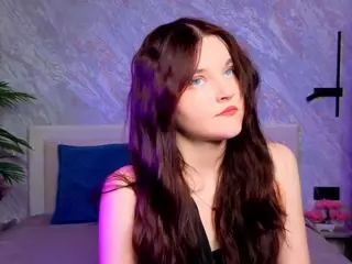 udelabirchfield's Live Sex Cam Show