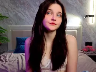 udelabirchfield's Live Sex Cam Show