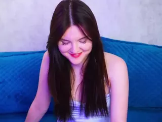 udelabirchfield's Live Sex Cam Show