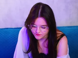 udelabirchfield's Live Sex Cam Show