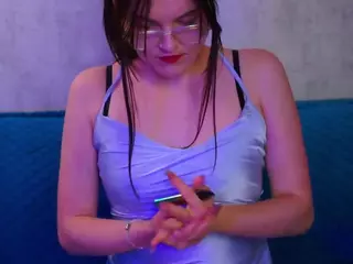 udelabirchfield's Live Sex Cam Show