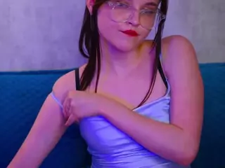udelabirchfield's Live Sex Cam Show