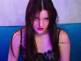 udelabirchfield's Live Sex Cam Show