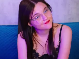 udelabirchfield's Live Sex Cam Show