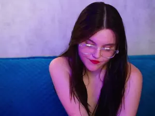udelabirchfield's Live Sex Cam Show
