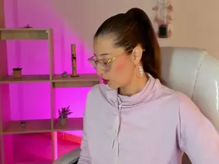 Antonellaa-3's Live Sex Cam Show