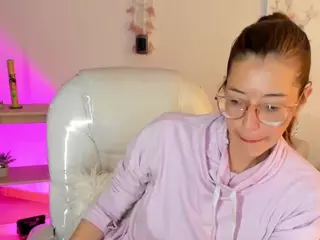 Antonellaa-3's Live Sex Cam Show