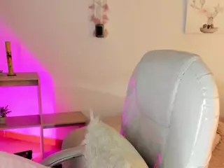 Antonellaa-3's Live Sex Cam Show