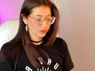 Antonellaa-3's Live Sex Cam Show
