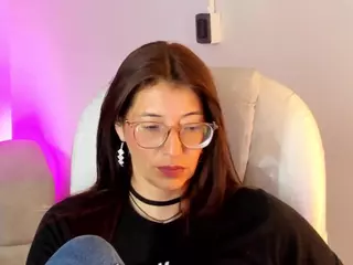Antonellaa-3's Live Sex Cam Show