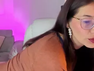 Antonellaa-3's Live Sex Cam Show