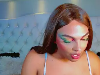 CamiiGarcia's Live Sex Cam Show