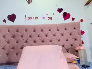 diane-lou's Live Sex Cam Show