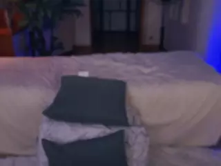 MerylBoman's Live Sex Cam Show