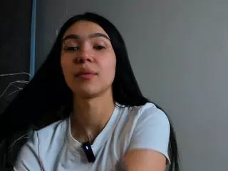 OctaviaDenley's Live Sex Cam Show