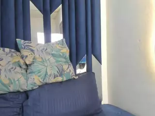 Taiiraht's Live Sex Cam Show