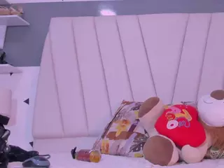 Tiana-Glowxxx's Live Sex Cam Show