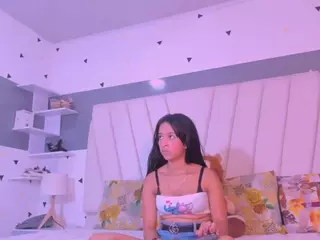 Tiana-Glowxxx's Live Sex Cam Show