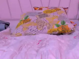 Tiana-Glowxxx's Live Sex Cam Show