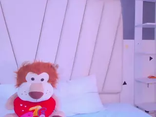 Tiana-Glowxxx's Live Sex Cam Show
