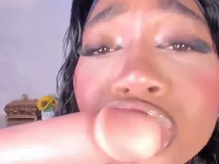 Alison Moon's Live Sex Cam Show