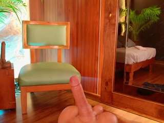Live cam show with Alison Moon