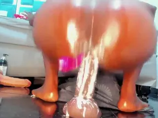 DAYRA-PARKER's Live Sex Cam Show