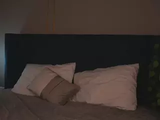 Naomi's Live Sex Cam Show