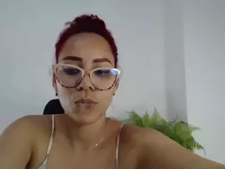 lina-castillo24's Live Sex Cam Show