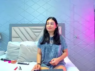 VilotetRousseX's Live Sex Cam Show