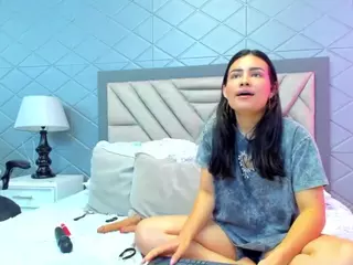 VilotetRousseX's Live Sex Cam Show