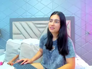 VilotetRousseX's Live Sex Cam Show