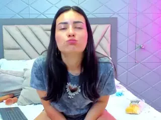 VilotetRousseX's Live Sex Cam Show