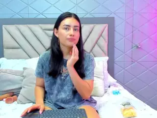VilotetRousseX's Live Sex Cam Show
