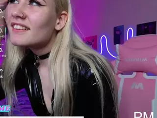 BunnyOfLovess's Live Sex Cam Show