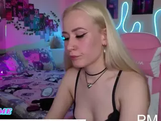 BunnyOfLovess's Live Sex Cam Show