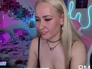 BunnyOfLovess's Live Sex Cam Show